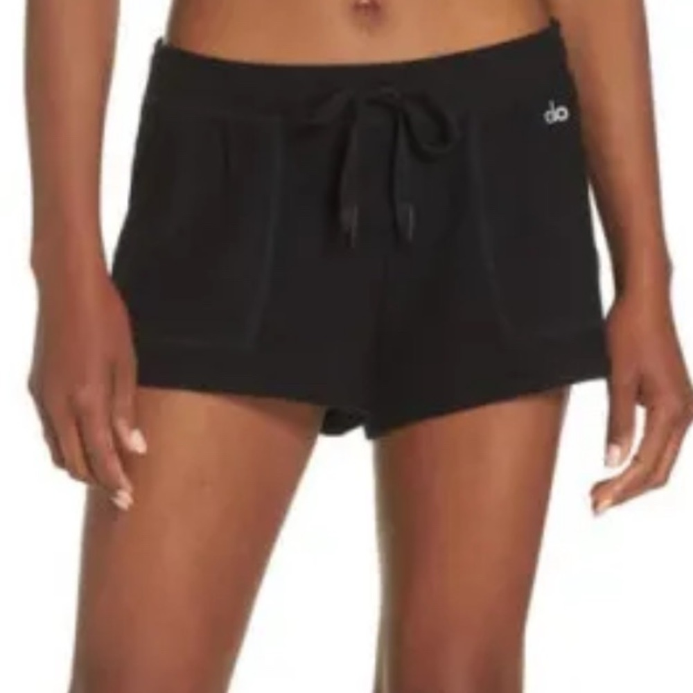 Alo shorts